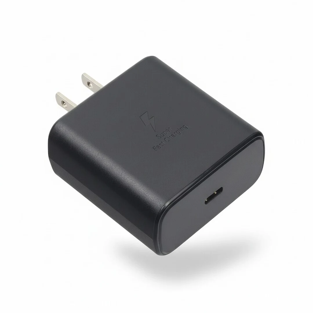 JT-CYE-CAR-30795-C-45W-NEG.4 Cargador Rapida 45W Jaltech con Cable Tipo C Negro - Image 1